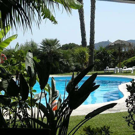 Le Bouganville Апарт-готель