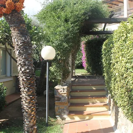 מלון Le Bouganville And וילסימיוס