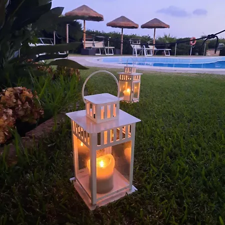 Le Bouganville 3* Віллазімьюс