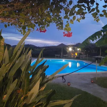 Le Bouganville 3* Вилласимиус