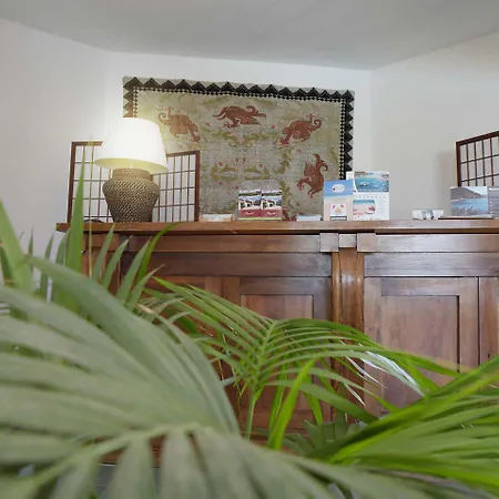 Aparthotel Le Bouganville 3*