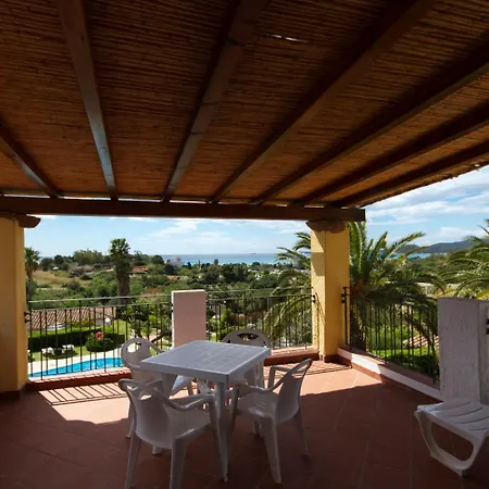 Апарт-готель Le Bouganville 3*