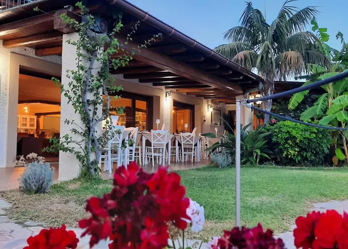 Aparthotel Le Bouganville 3*